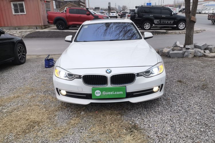 宝马3系 2015款 320Li 时尚型车身外观2