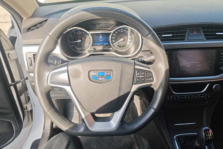 吉利汽车 帝豪 2017款 三厢百万款 1.5L 手动向上版中控内饰13