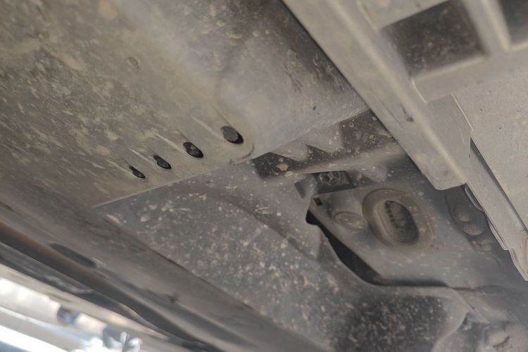 雷克萨斯ES 2025款 200 臻享版局部细节9002