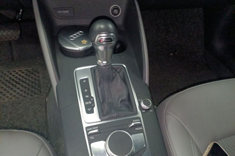 奥迪A3 2019款 Limousine 35 TFSI 时尚型 国V局部细节18