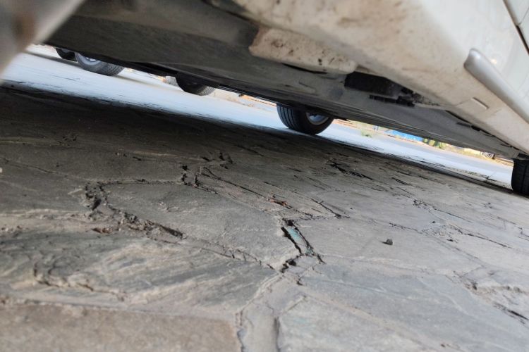 奔驰C级 2020款 C 200 L 时尚型运动版局部细节9004