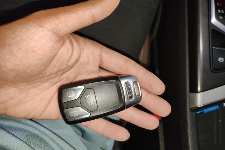 奥迪Q7 2016款 45 TFSI 技术型中控内饰11