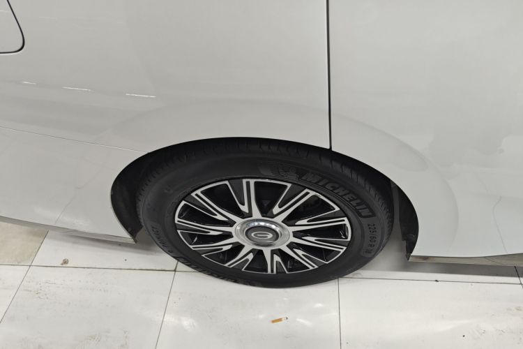 广汽传祺 传祺E9 2023款 E9 MAX车身外观56