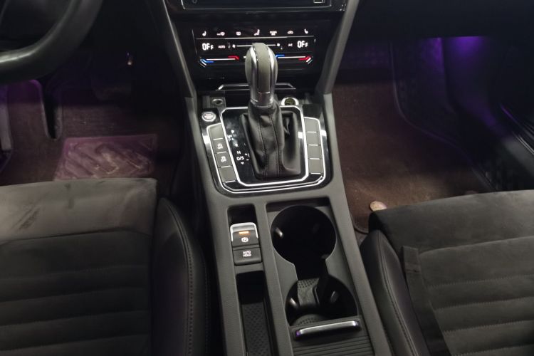 大众 迈腾 2017款 330TSI DSG 豪华型局部细节18