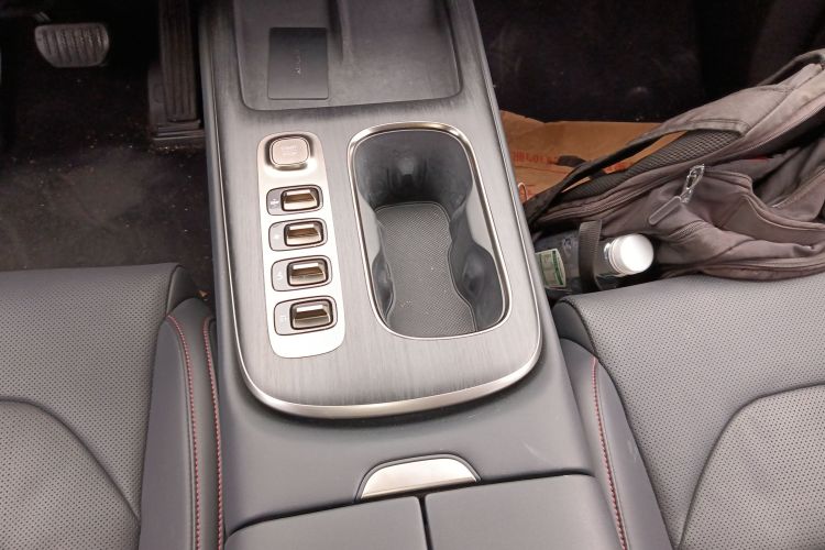 小米汽车 小米SU7 2024款 后驱超长续航高阶智驾Pro版中控内饰18