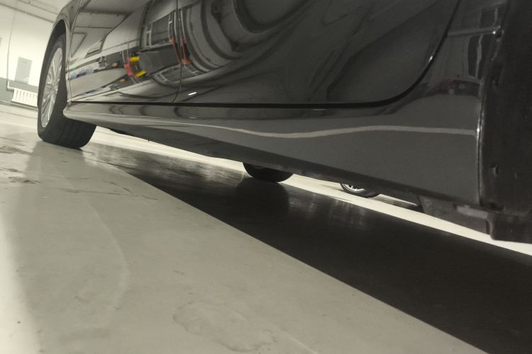 丰田 凯美瑞 2024款 双擎 2.0HGVP 豪华版局部细节9002