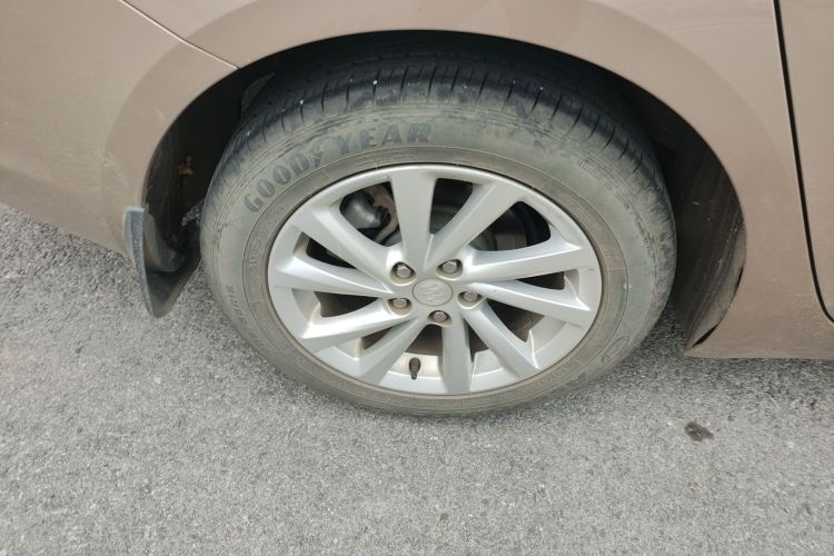 别克 威朗 2018款 三厢 15S 自动领先型车身外观6002