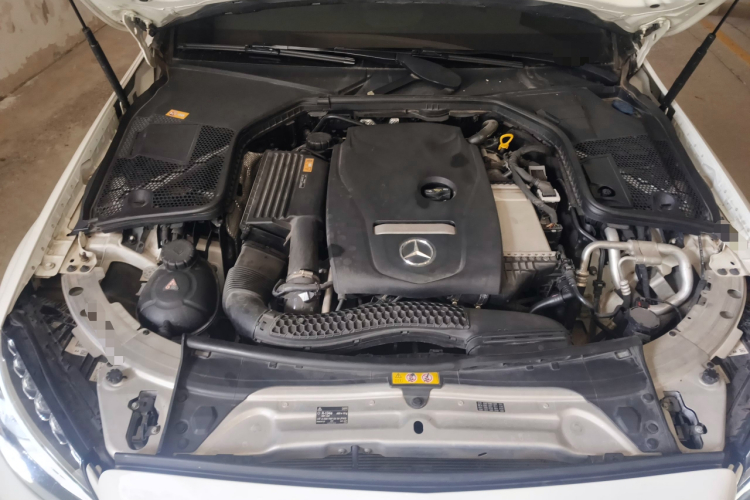 奔驰C级 2016款 C 200 运动版局部细节24