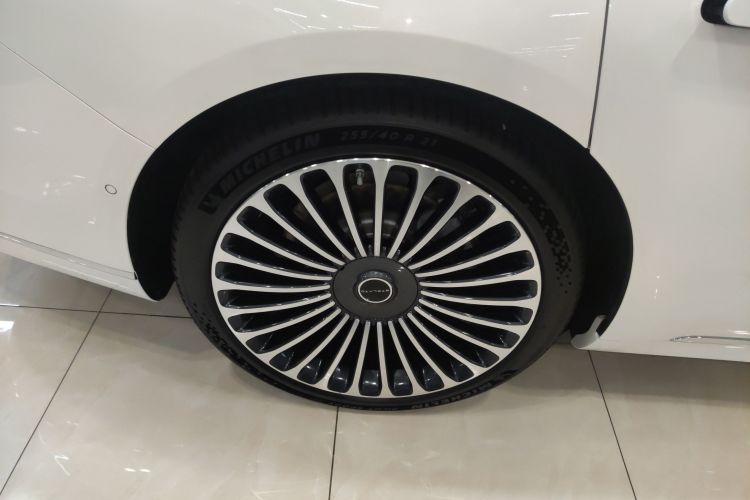 鸿蒙智行 享界S9 2024款 纯电 Ultra 四驱旗舰版车身外观6008