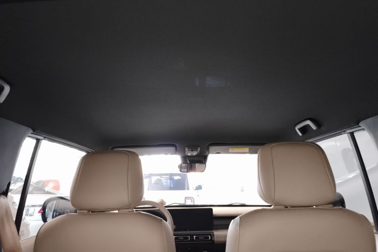 宝骏悦也 2023款 旗舰版中控内饰22