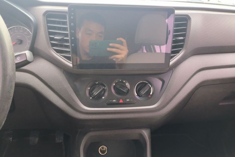 五菱汽车 五菱宏光V 2019款 1.5L基本型L2B局部细节16