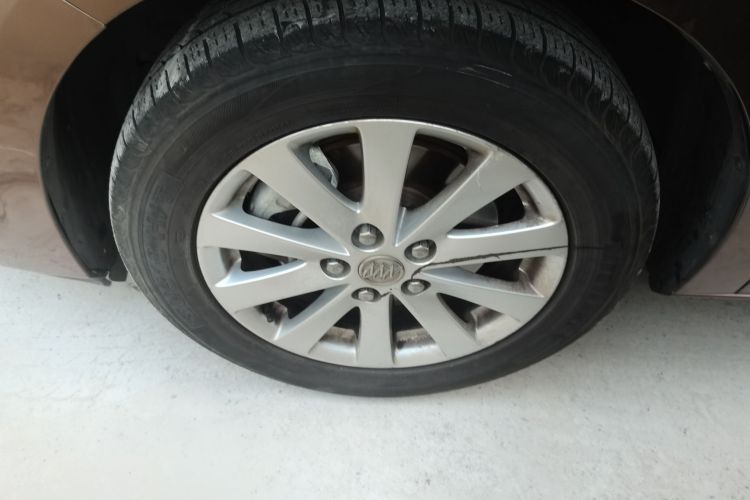 别克GL8 2018款 28T 舒适型 国VI车身外观6001