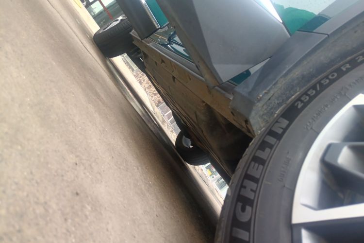 广汽传祺 传祺GS8 2022款 领航系列 2.0TGDI 两驱豪华智联版（七座）局部细节9001