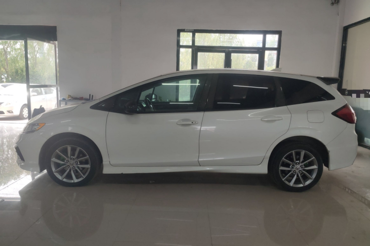 本田 杰德 2017款 1.8L 自动舒适版 5座车身外观4