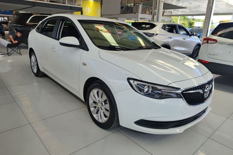 别克 英朗 2021款 1.3T 自动轻混动进取型车身外观3