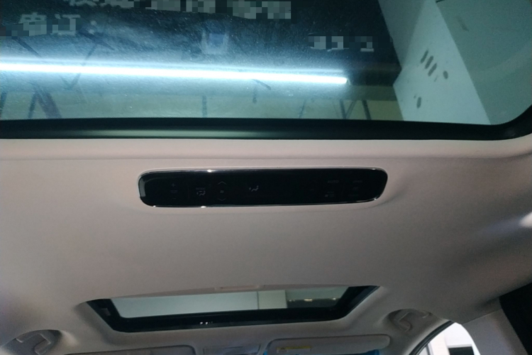 本田 艾力绅 2019款 2.0L 混动豪华版局部细节22