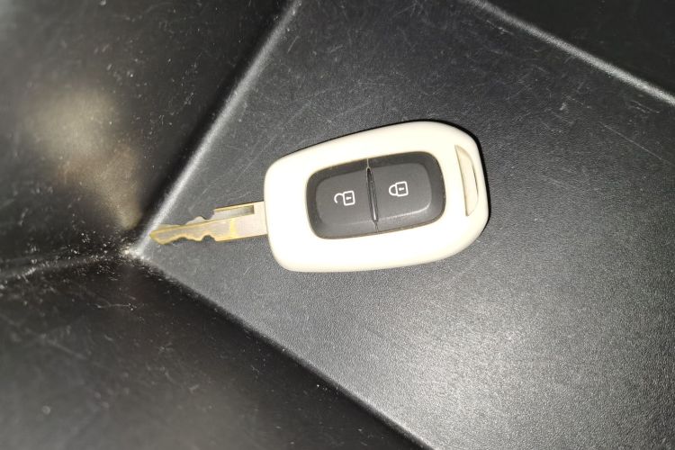 东风纳米EX1 2021款 质行版中控内饰11