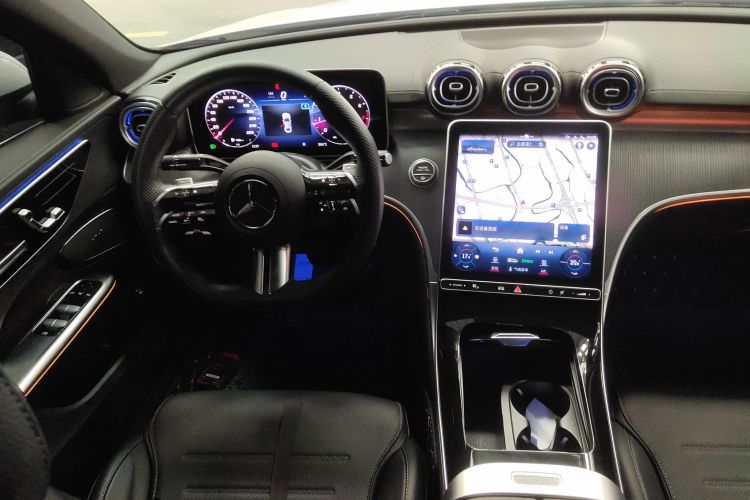 奔驰C级 2023款 改款 C 260 L 运动版局部细节16