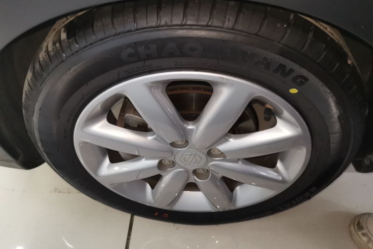 零跑汽车 零跑T03 2022款 星钻版车身外观6007