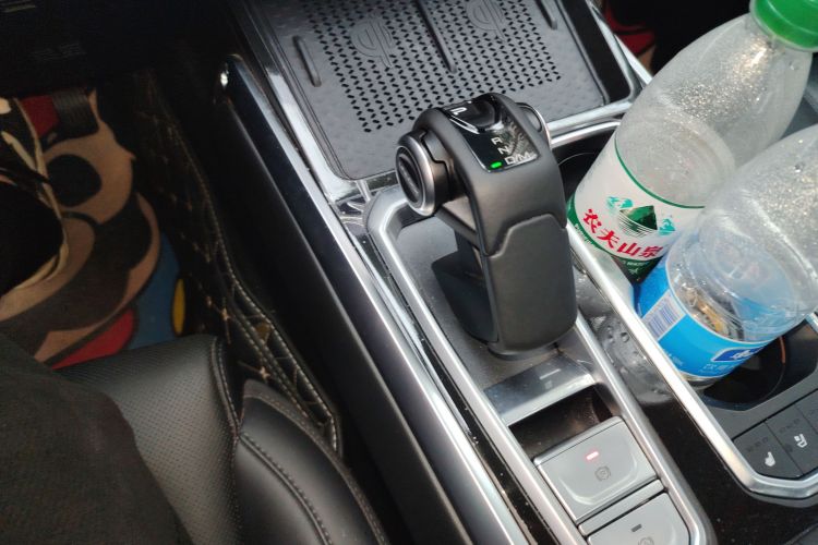 坦克400新能源 2024款 Hi4-T 越野版中控内饰18