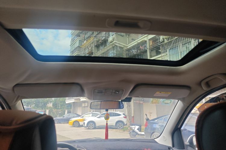 长安凯程 长安欧尚A600 2016款 1.5L 手动豪华型7座中控内饰22