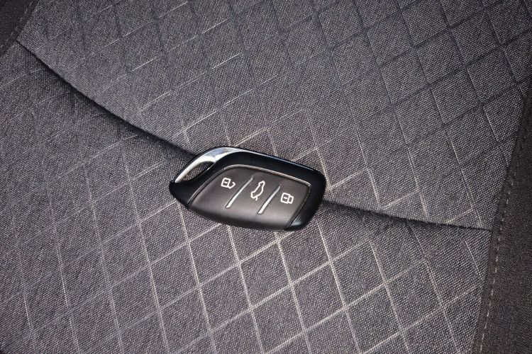 荣威i5 2023款 1.5L 手动舒享版中控内饰11