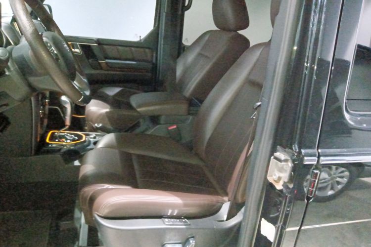 北京BJ80 2017款 2.3T 自动建军90周年纪念版局部细节19