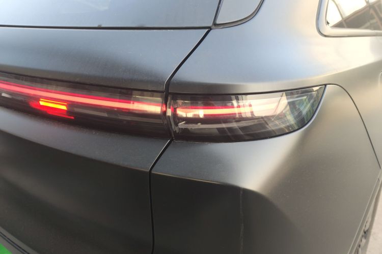 理想汽车 理想L6 2024款 Pro车身外观9