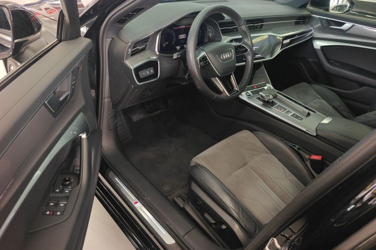 奥迪A6L新能源 2020款 55 TFSI e quattro中控内饰20