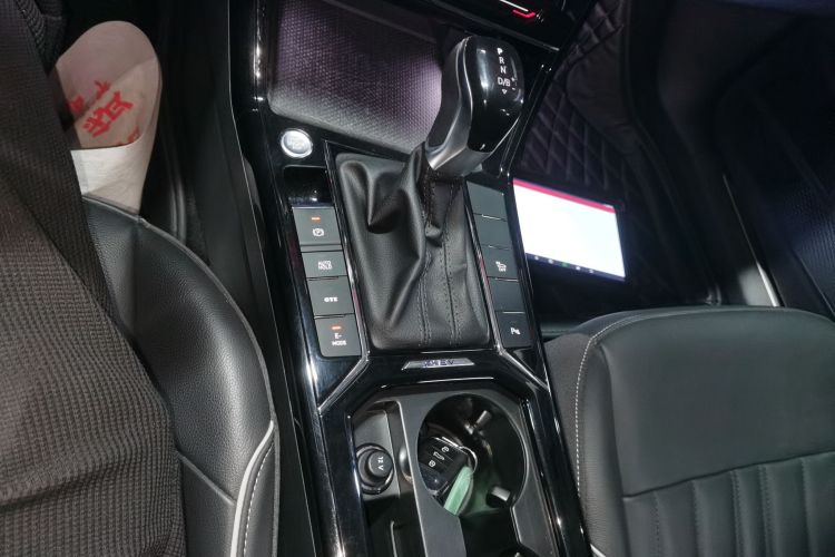 大众 帕萨特新能源 2023款 430PHEV 混动精英版中控内饰18