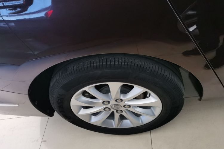 别克GL8 2017款 ES 28T 舒适型 国V车身外观6008