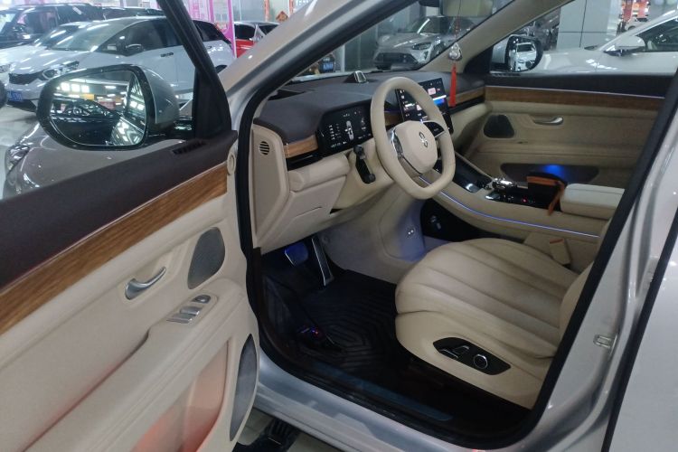 鸿蒙智行 问界M7 2024款 1.5T 智驾四驱Max版 5座中控内饰7003