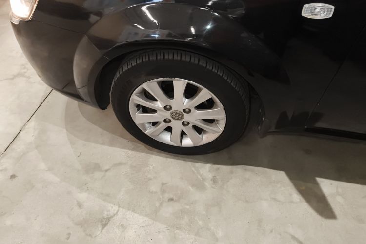 别克 凯越 2013款 1.5L 自动尊享型车身外观6007