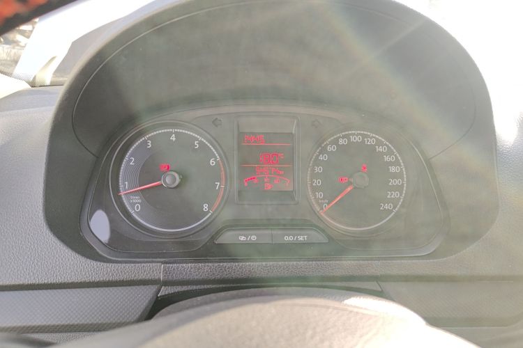 大众 捷达 2019款 梦想版 1.4L 手动时尚型中控内饰14