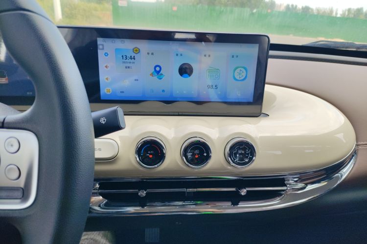 五菱汽车 五菱缤果 2024款 333km 悦享款局部细节16