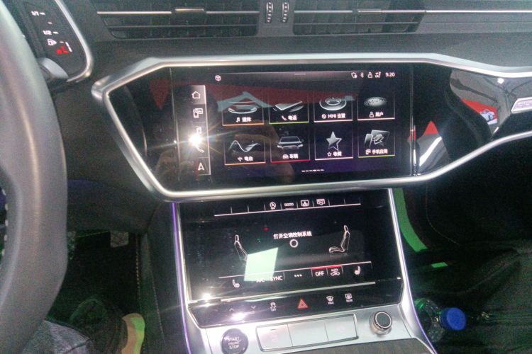 奥迪A6L 2023款 改款 45 TFSI quattro 尊享动感型中控内饰16