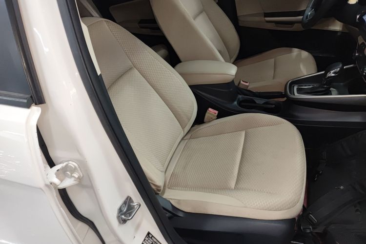 福特 福睿斯 2015款 1.5L 自动舒适型局部细节41