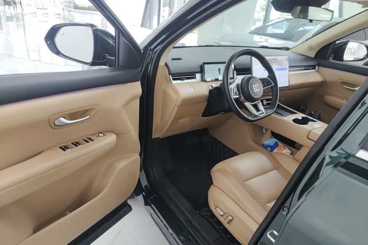 蓝电E5 PLUS 2025款 165km 长续航版PLUS 5座中控内饰7003