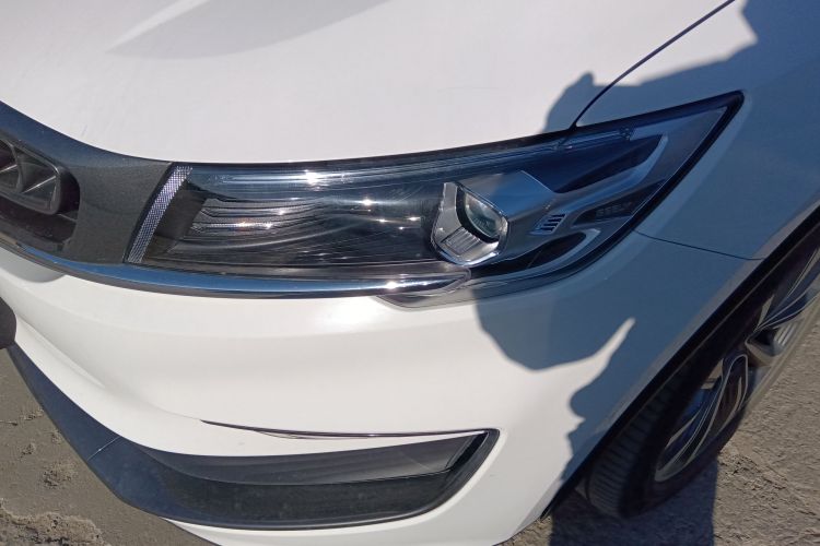 吉利汽车 嘉际 2019款 1.5TD MHEV DCT臻享型局部细节36