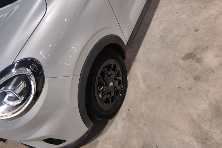 零跑汽车 零跑T03 2023款 403智享版车身外观6007