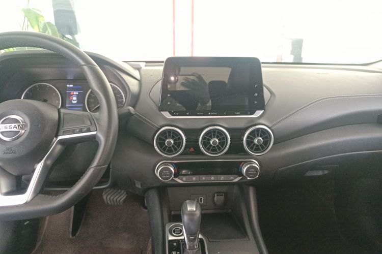 日产 轩逸 2022款 1.6L XL CVT悦享版中控内饰16