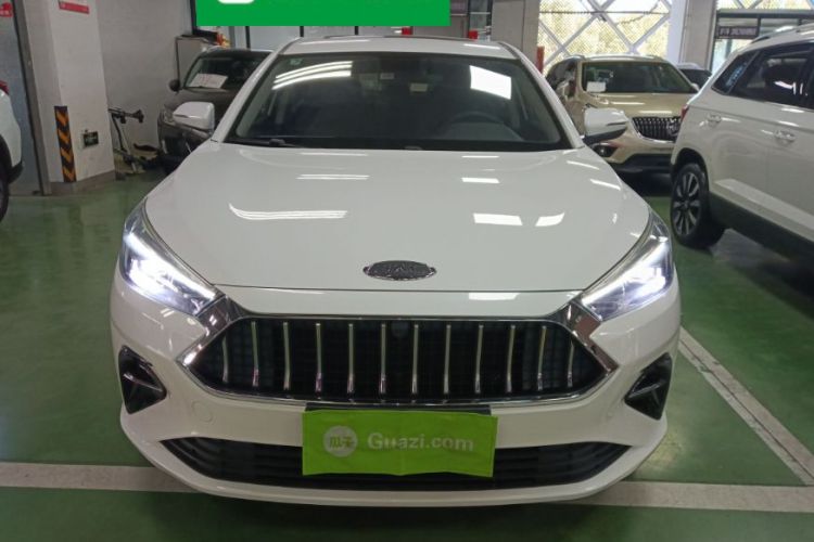 江汽集团 嘉悦A5 2020款 1.5T CVT超越型车身外观2