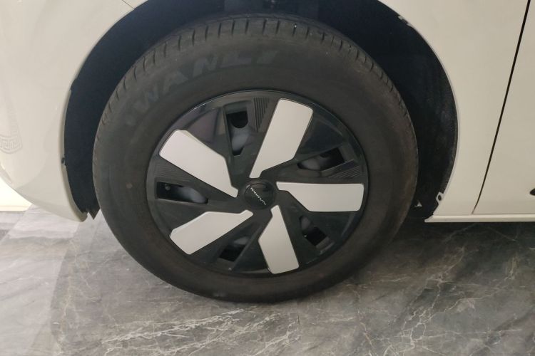 东风纳米 纳米01 2024款 焕新版 330 Air车身外观6002