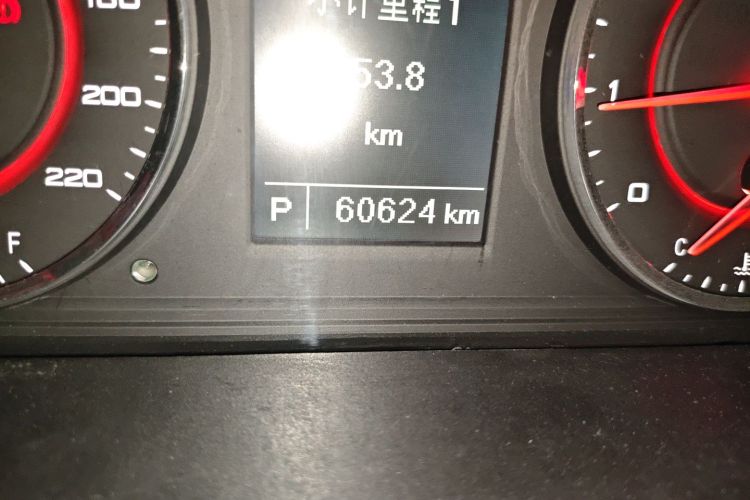 上汽大通MAXUS 大通G10 2019款 PLUS 2.0T 自动精英版 国VI中控内饰15