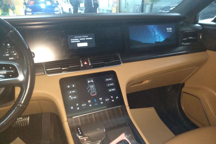 理想汽车 理想ONE 2021款 增程6座版中控内饰16