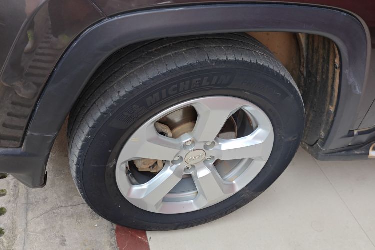 Jeep 指南者 2017款 200T 自动家享版车身外观6007