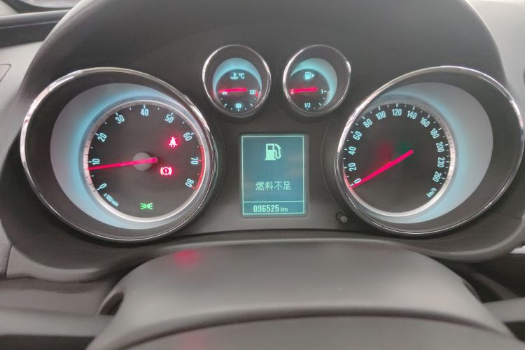 别克 君威 2015款 1.6T 领先技术型中控内饰14