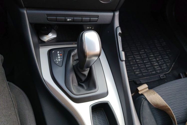 宝马X1 2013款 sDrive18i 时尚型中控内饰18