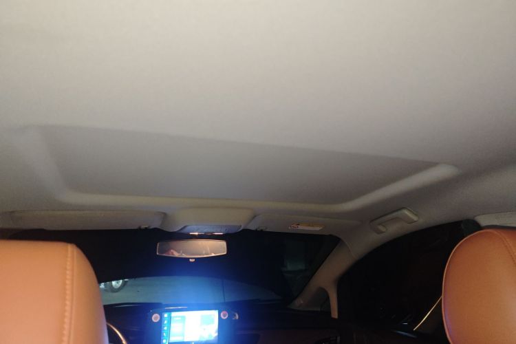 别克GL8 2021款 陆上公务舱 652T 舒适型局部细节22