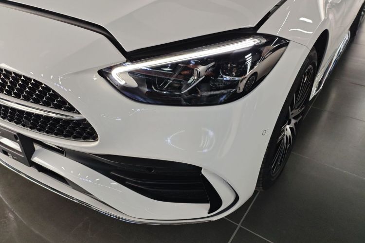 奔驰C级 2024款 C 260 L 运动版局部细节36